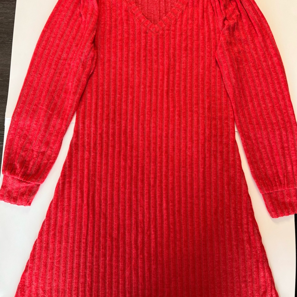 Long Sleeve red  Dress - Picture 3 of 7